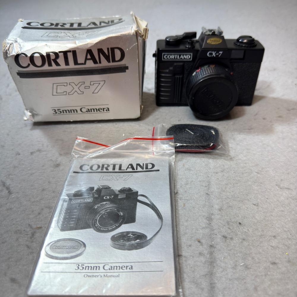 Cortland CX-7 35mm Film Camera Unisex OS Black Good Vintage Point and Shoot